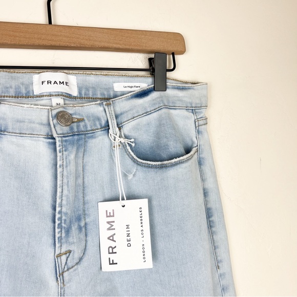 FRAME Denim Le High Flare Jeans in Atwood Light Wash Blue - Picture 8 of 16